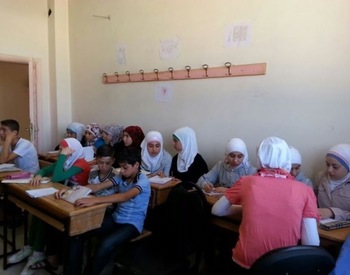 Helping internal displaced people in Aleppo - projects/helping_internal_displaced_people_in_aleppo/rooms3.jpg