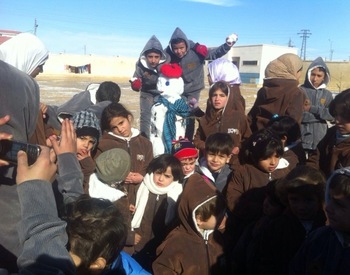 Clothing program - projects/clothing_program/aleppo_schools_2013_dec07.jpg