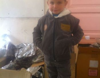 Clothing program - projects/clothing_program/aleppo_schools_2013_dec15.jpg